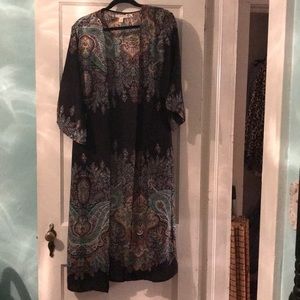 Chelsea and violet kimono.